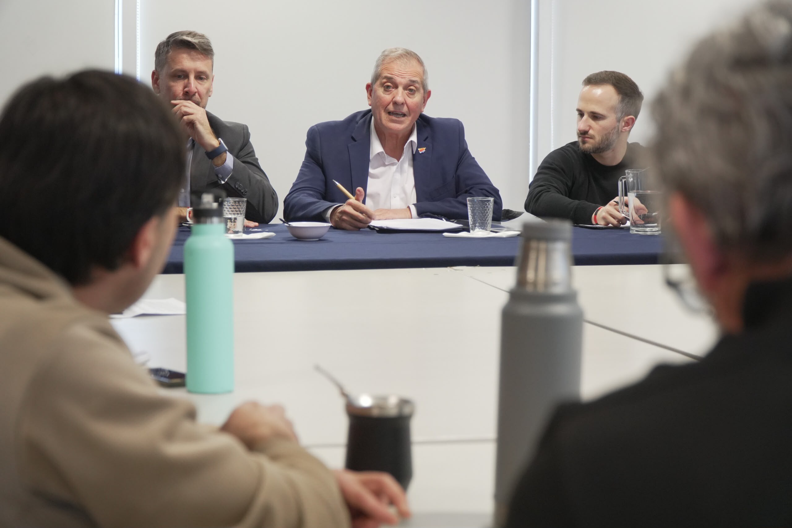 Paritaria docente: el Gobierno del Chubut alcanzó un acuerdo salarial con los gremios del sector
