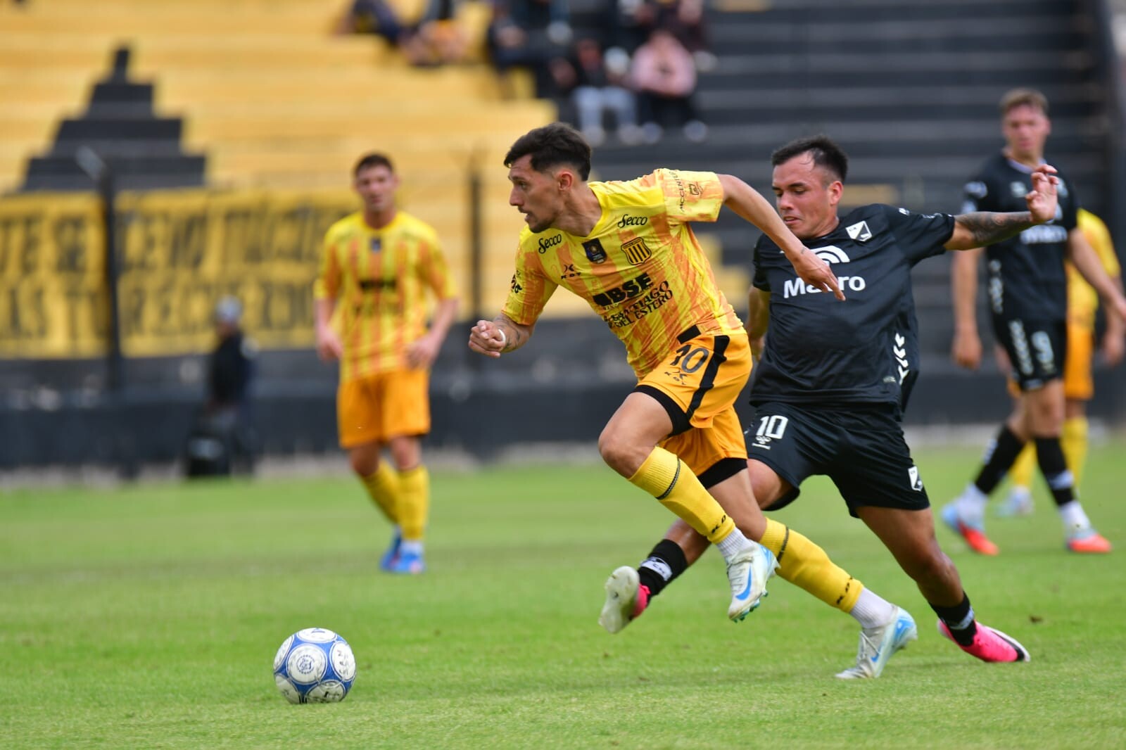 Mitre lo tenía en el bolsillo, se durmió y Central Norte le arrancó dos puntos Mitre lo tenía en el bolsillo, se durmió y Central Norte le arrancó dos puntos