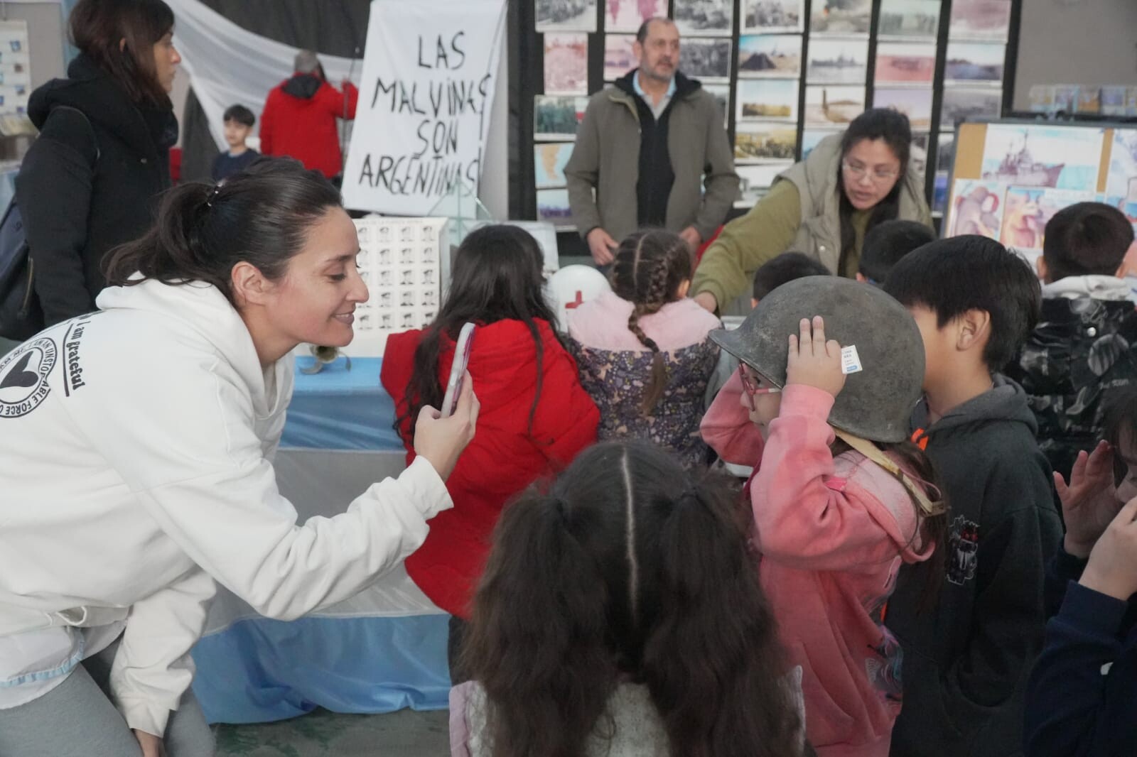 El Ministerio de Educación participa de la 4° Feria del Libro de Rawson con actividades pedagógicas, lúdicas y formativas El Ministerio de Educación participa de la 4° Feria del Libro de Rawson con actividades pedagógicas, lúdicas y formativas