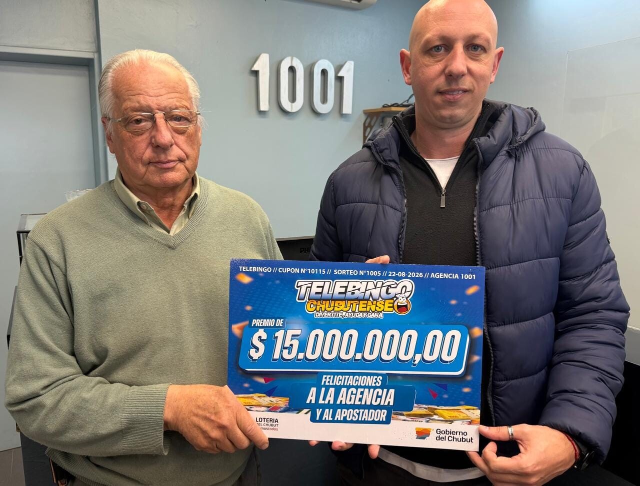 Un jubilado de Rawson recibió los $ 15 millones que ganó en el Telebingo Un jubilado de Rawson recibió los $ 15 millones que ganó en el Telebingo