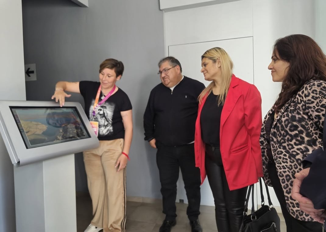 El intendente David Domínguez recibió en la Usina de Ullum la visita de funcionarios de la municipalidad de La Rioja Capital.