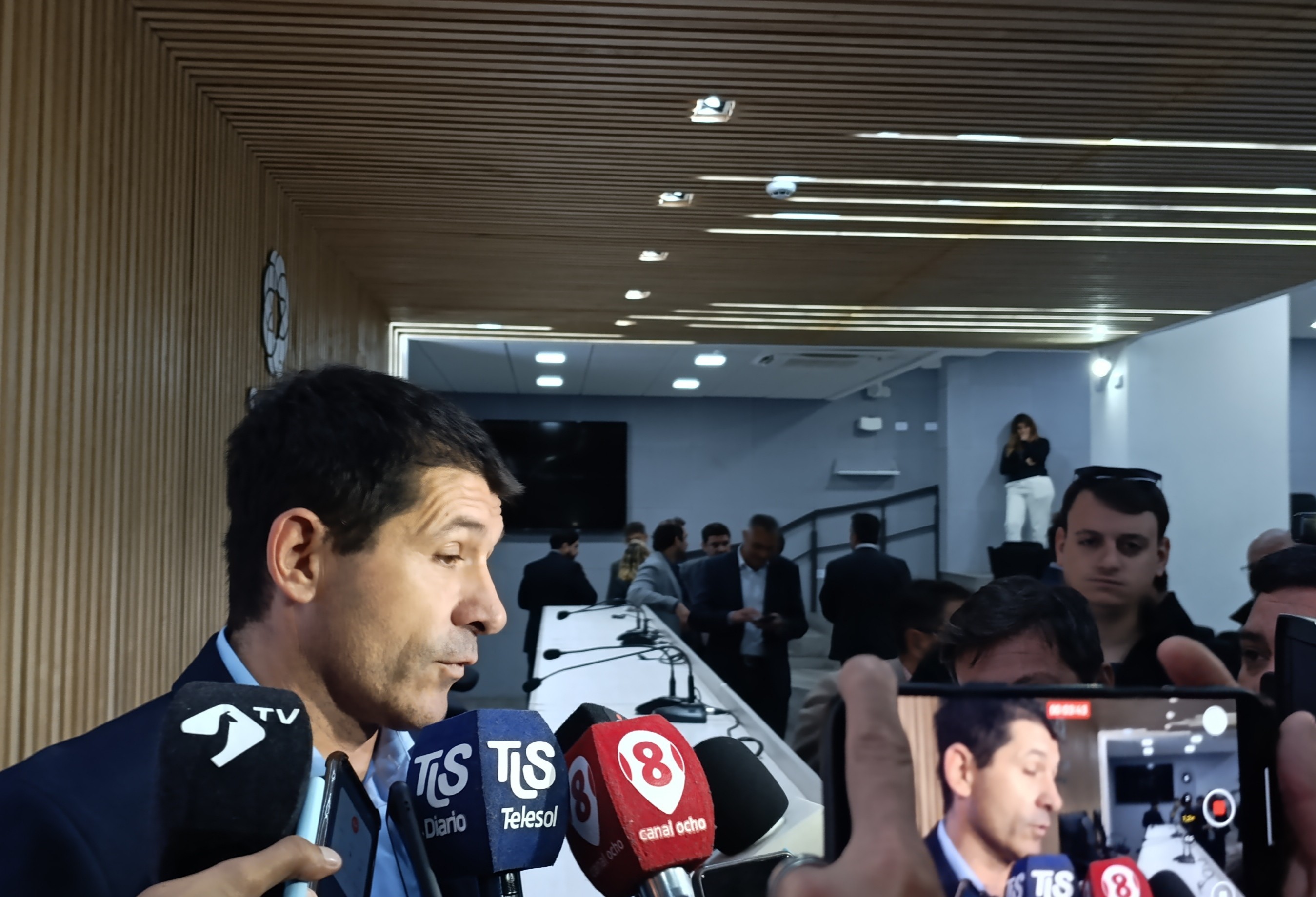 Leandro Fernandez, Secretario de Gobierno de la Ciudad de San Juan, señalo que este fin de semana no quedaran habilitados los carros gastronómicos en su nuevo lugar de albergue