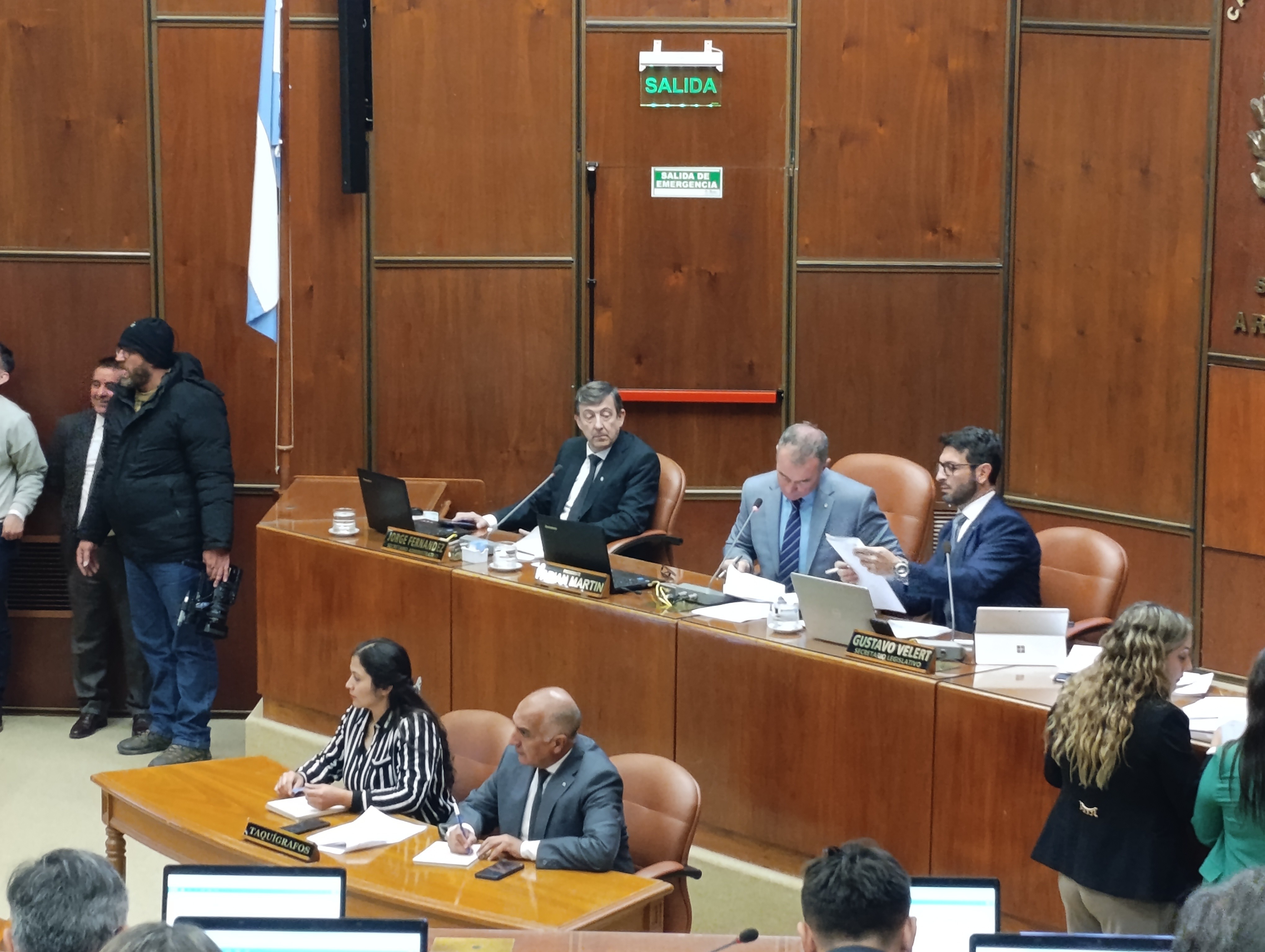 En la Quinta Sesion del año, la Cámara de Diputados aprobó un convenio interinstitucional firmado entre el Poder Ejecutivo, el Poder Judicial y los municipios de los departamentos de la Ciudad de San Juan, Santa Lucía, Rawson y Jáchal.