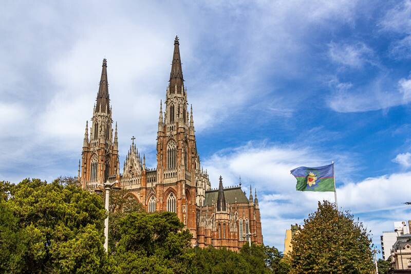 La Plata tiene la catedral más linda del mundo