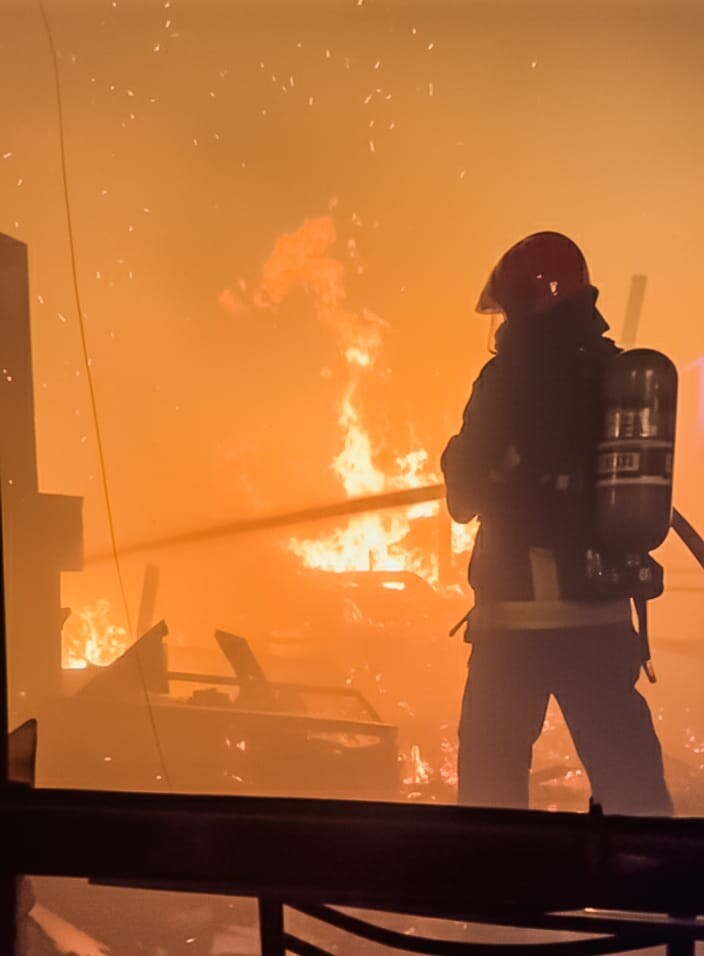 VIENTO ZONDA: más de 40 incendios en distintas zonas de San Juan