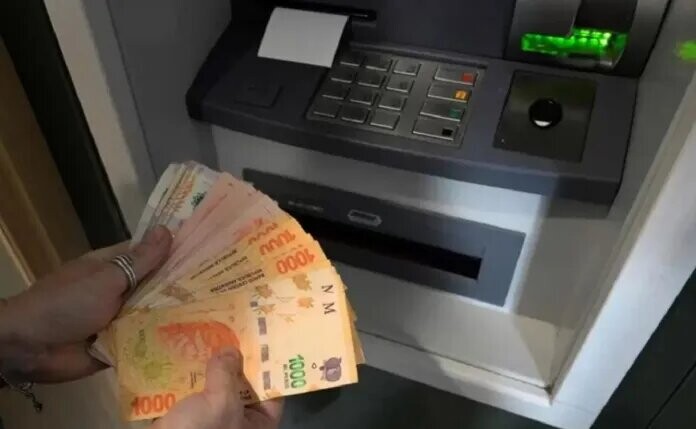 PARANÁ: Hay fecha de aguinaldo y bono de 100 mil pesos a municipales
