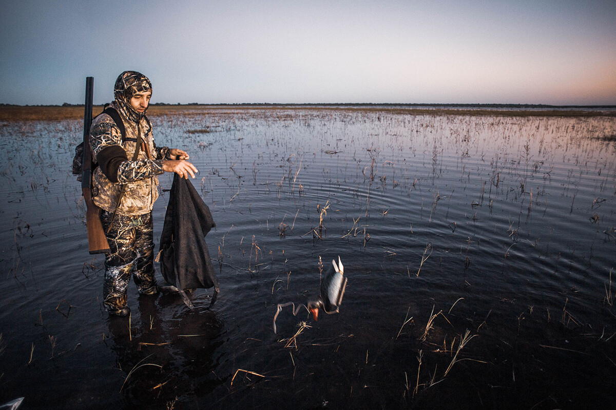 INSTITUCIONAL CAZADOR DE PATOS.jpg INSTITUCIONAL CAZADOR DE PATOS.jpg
