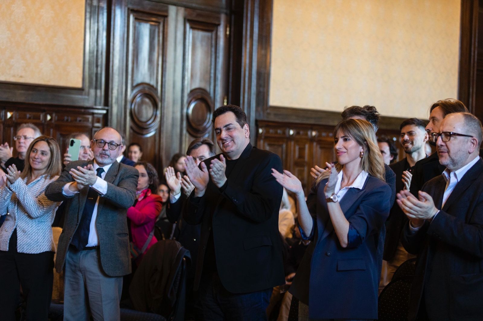 Imagen de WhatsApp 2025-08-24 a las 18.49.23_e3830274.jpg Imagen de WhatsApp 2025-08-24 a las 18.49.23_e3830274.jpg