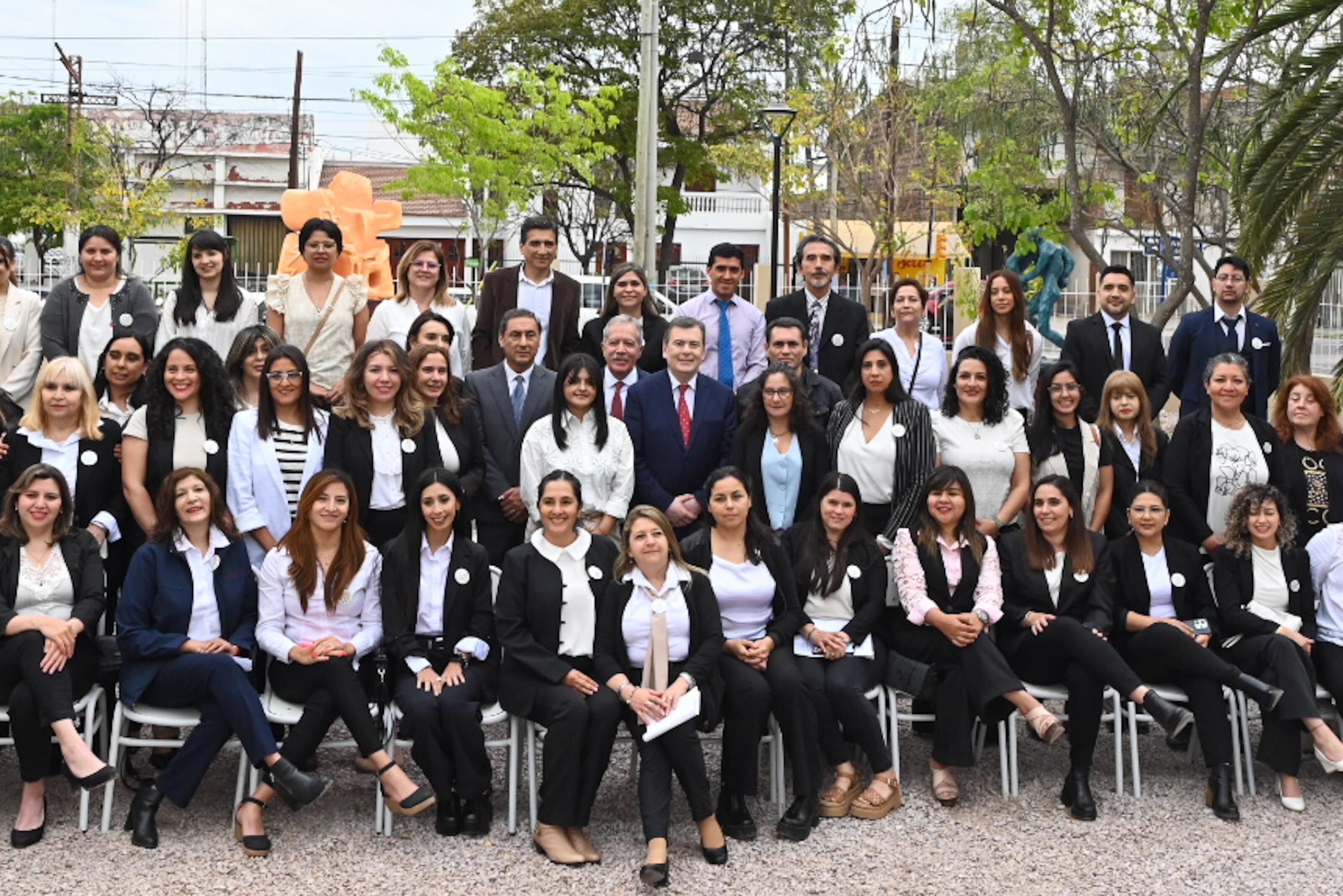 Imagen de WhatsApp 2025-09-30 a las 12.03.00_ca05641c.jpg EL GOBERNADOR ZAMORA INAUGURÓ LA OBRA DE AMPLIACIÓN Y REFACCIÓN DEL INSTITUTO SUPERIOR DE BELLAS ARTES “JUAN YAPARÍ” DE LA CIUDAD CAPITAL