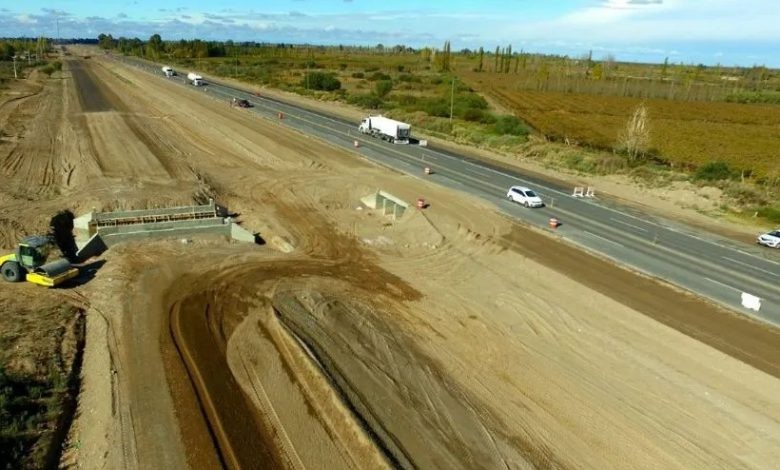 El municipo de Sarmiento informa sonde los nuevos trabajos que realizara la empresa UT-Ivica Dumandzic sobre la Ruta 40.