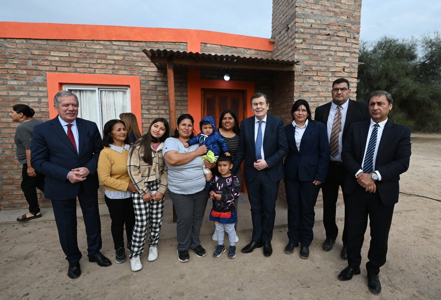 Inauguración de viviendas.jpeg