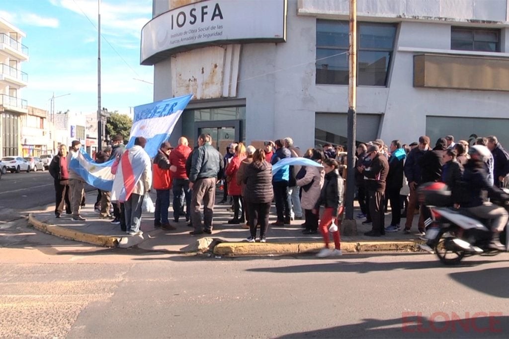 Iosfa-ente-rios-1024x683.jpg “Camaradas que mueren esperando un reintegro”: crece el malestar en militares y fuerzas federales de seguridad por bajos salarios y obras sociales que funcionan mal