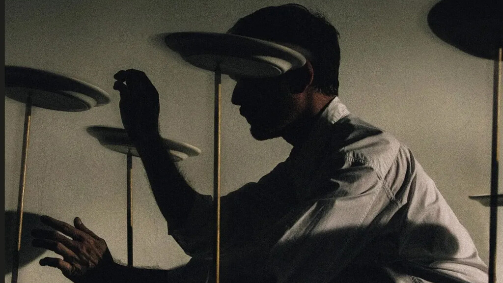 James Blake presenta su nuevo álbum Trying Times