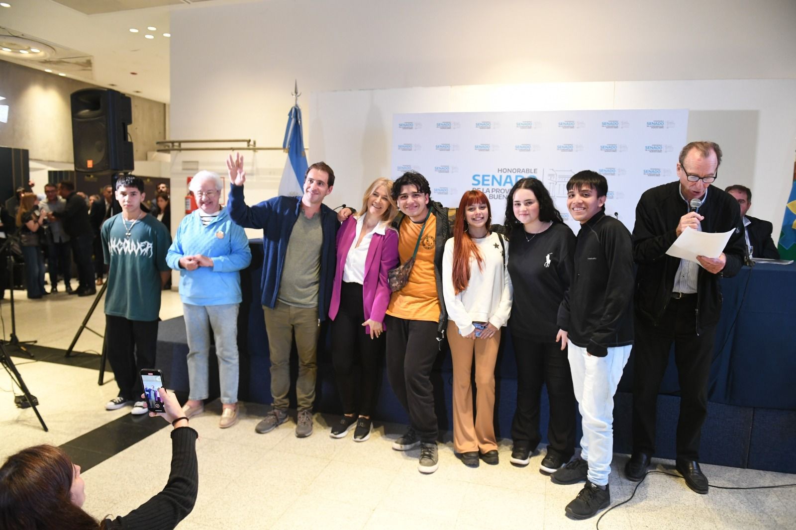 Luján impulsará la música local con fondos para grabaciones.