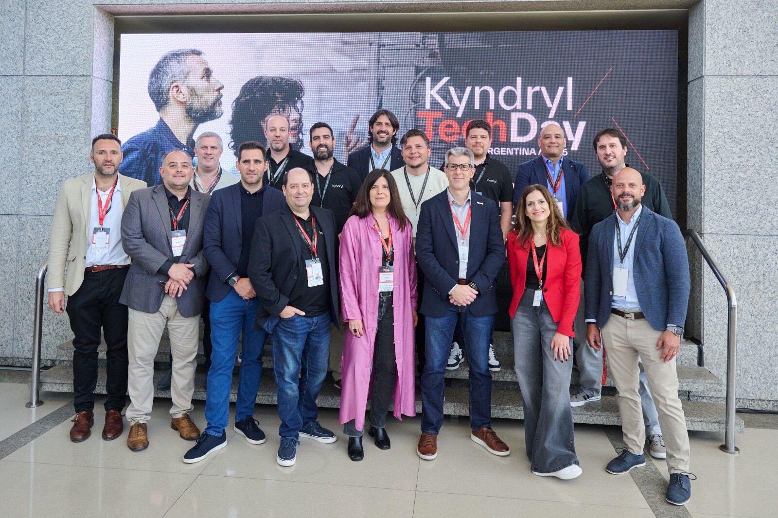 Kyndryl TechDay AR_ foto de familia-Voceros.jpeg Kyndryl TechDay AR_ foto de familia-Voceros.jpeg