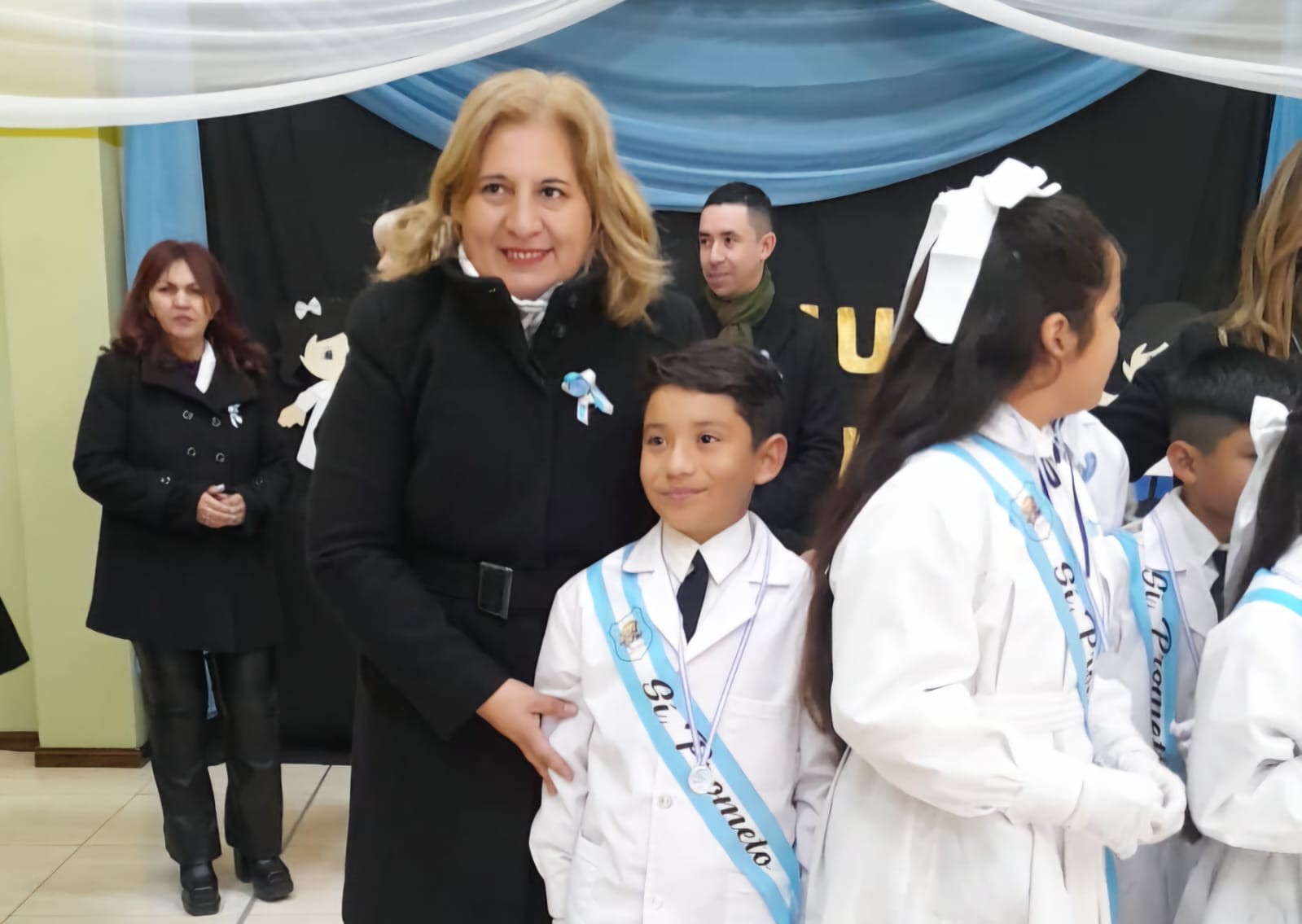 LEALTAD-BANDERA-2.jpeg LEALTAD-BANDERA-2.jpeg