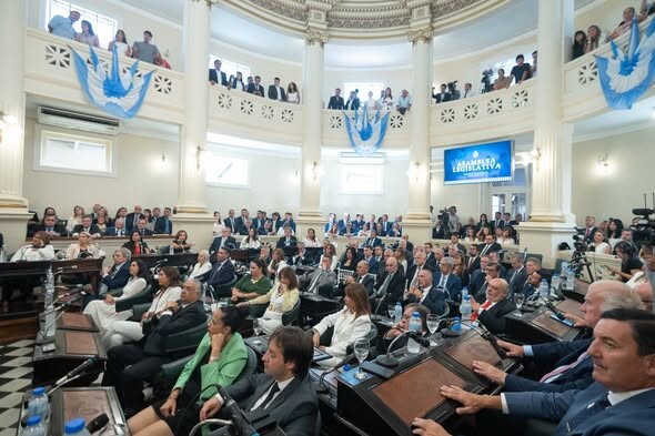 LEGISLATURA.jpg