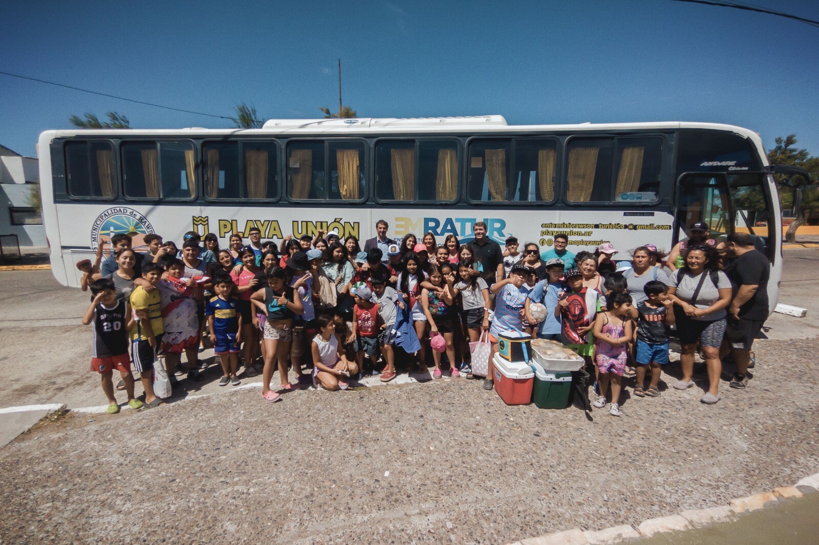 La Colonia de Vacaciones de Paso de Indios disfruta de Playa Unión