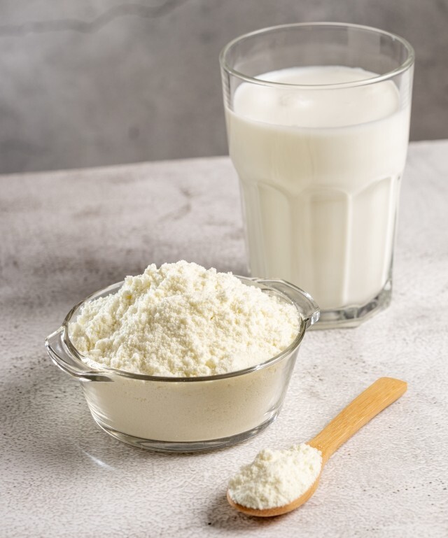 La tendencia bajista de la leche en polvo se acentúa en noviembre