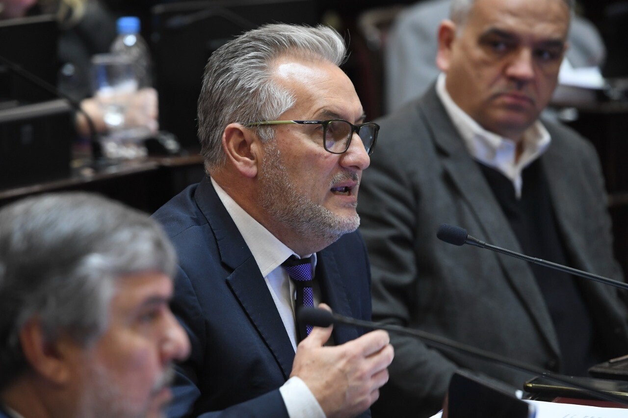 Lewandowski: «Si creemos que solamente hay que hablar de bonos y del déficit cero, esto significa muchos argentinos en la calle»