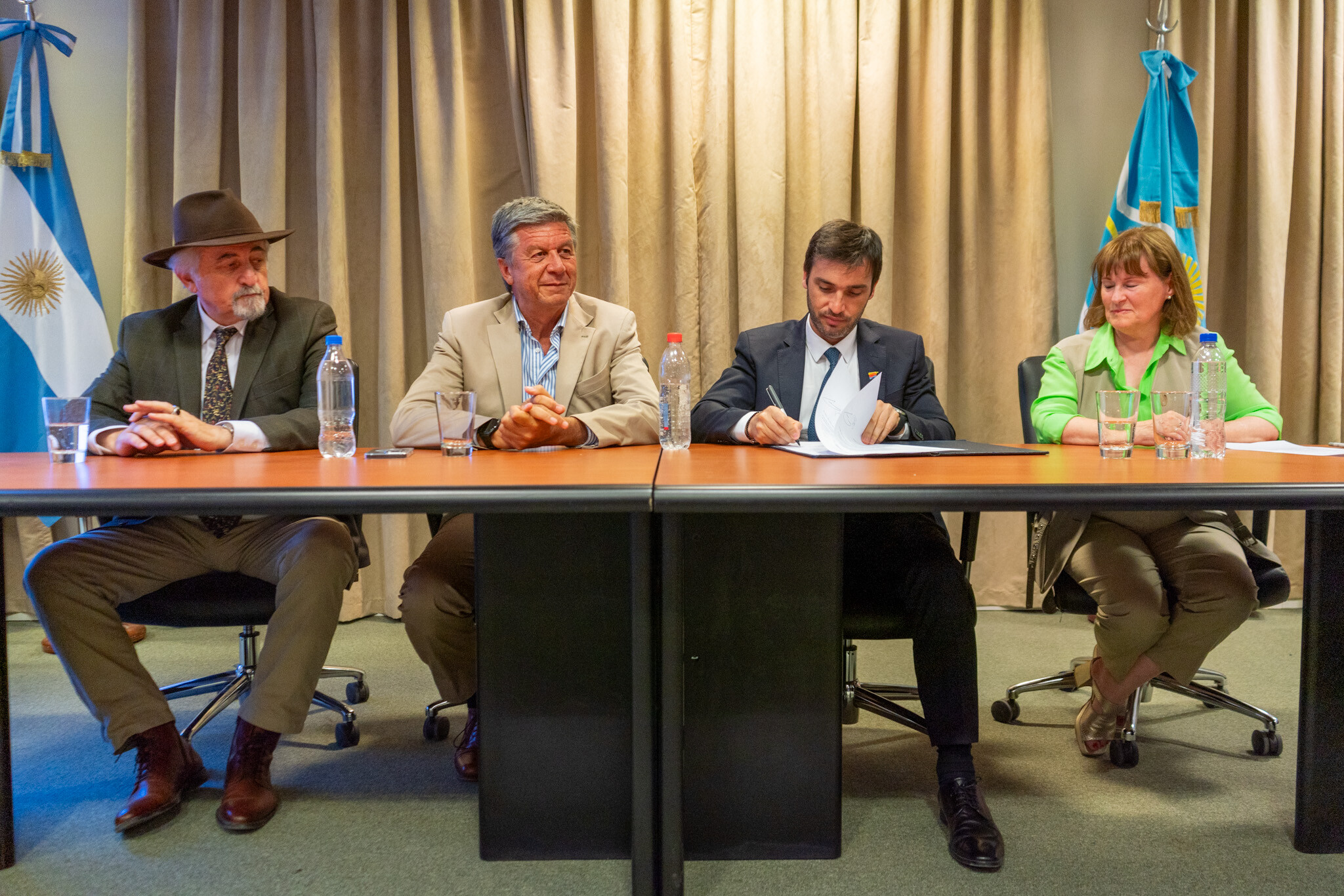 “Todos debemos ser cuidadores de este proceso de licitación”, dijo Othar