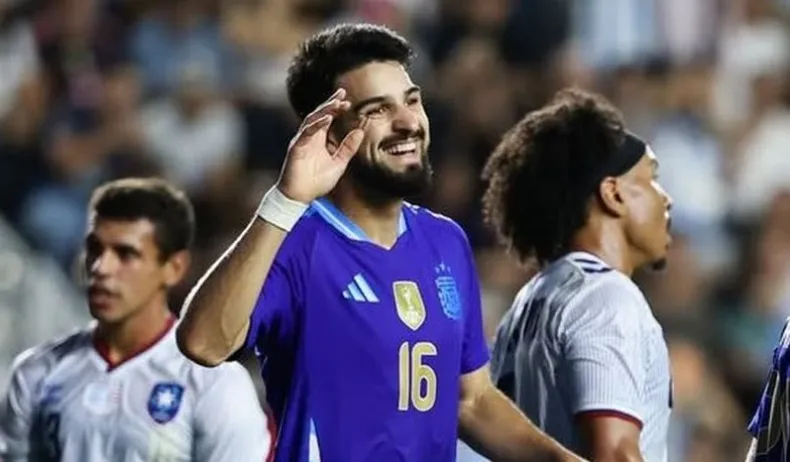 Lopez.webp ULTIMO AMISTOSO DEL AÑO El correntino José López otra vez convocado a la Selección Nacional