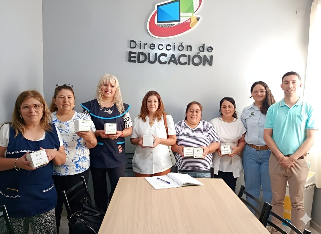 SAN MARTÍN entrega de medallas para los egresados del ciclo lectivo 2025