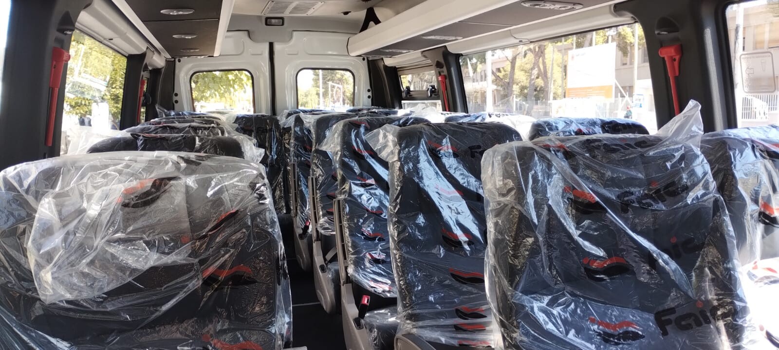MINIBUS-RIVADAVIA-2.jpeg