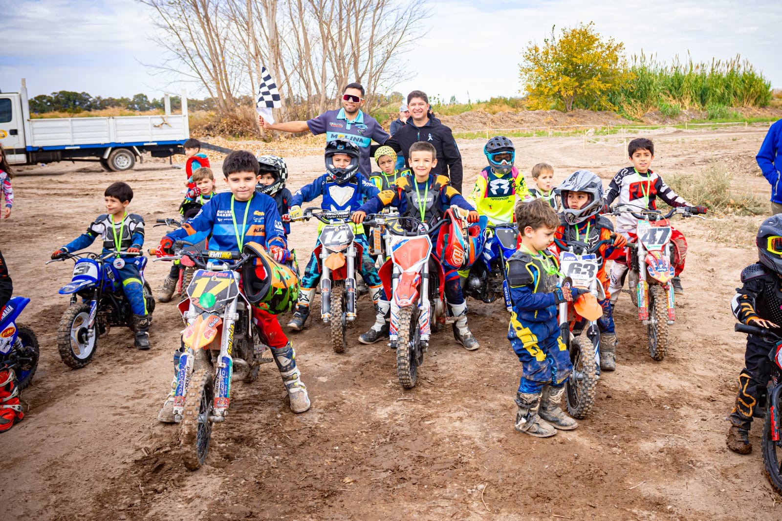MOTOCROSS-4.jpeg MOTOCROSS-4.jpeg