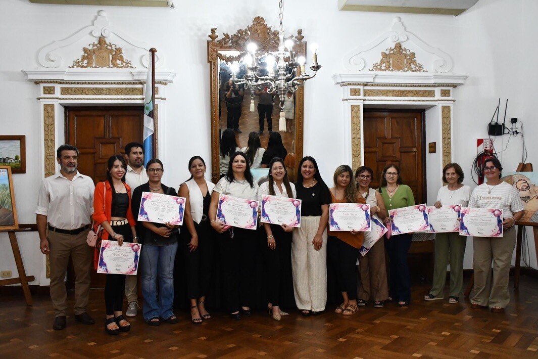 MUJER 11.jpg