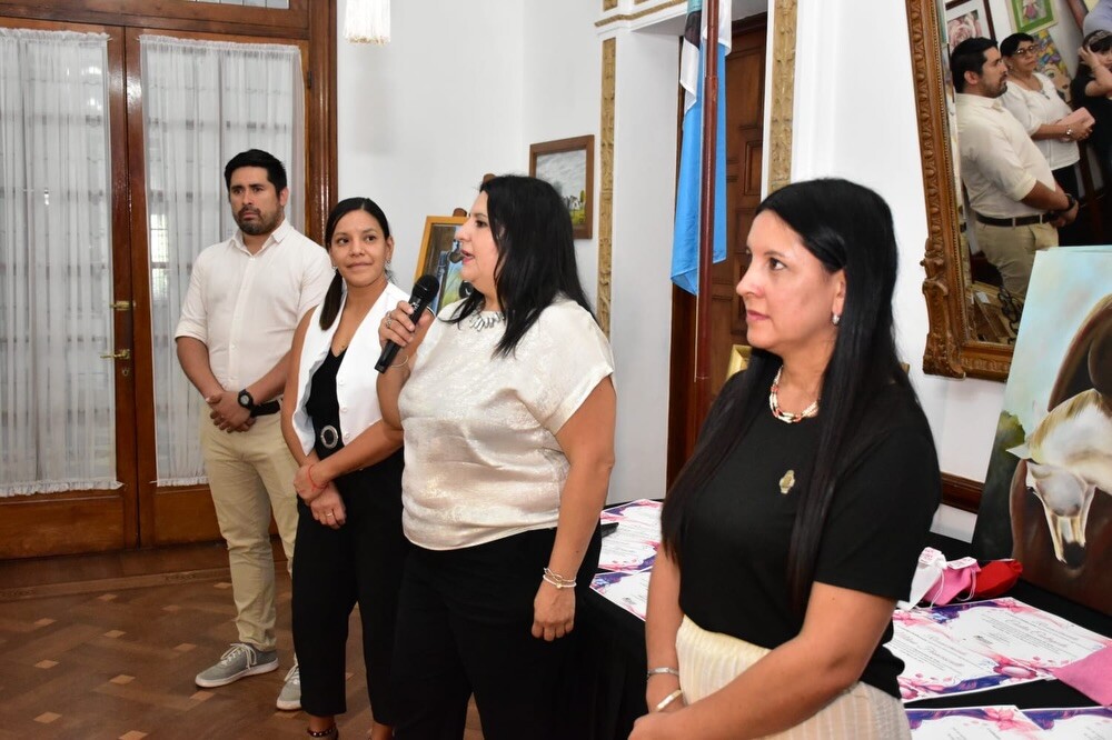 MES DE LA MUJER 2026 – ARTISTAS DE PRIMER NIVEL MOSTRARON TODO SU TALENTO EN EL CONCEJO DELIBERANTE.