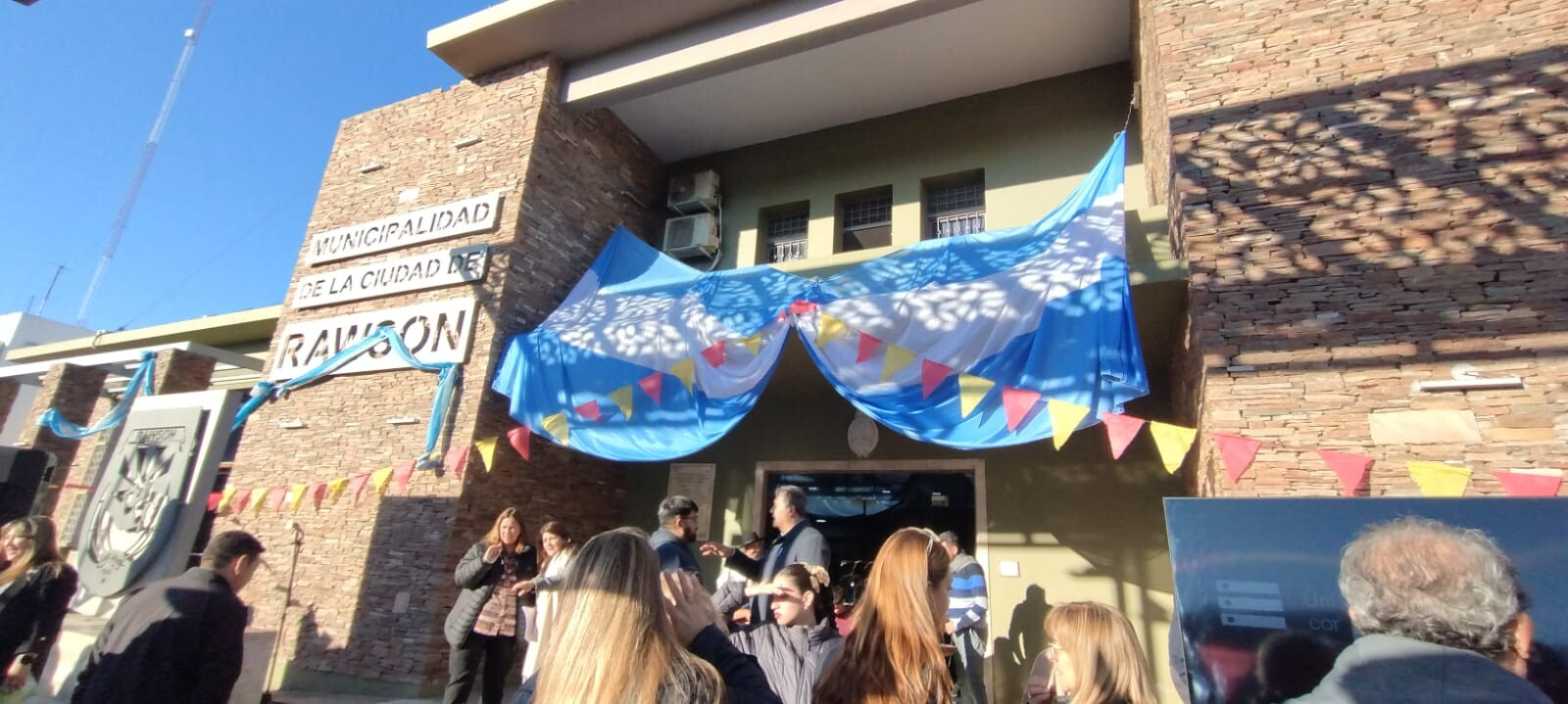 MUNICIPALIDAD-RAWSON-FIESTA-1.jpeg