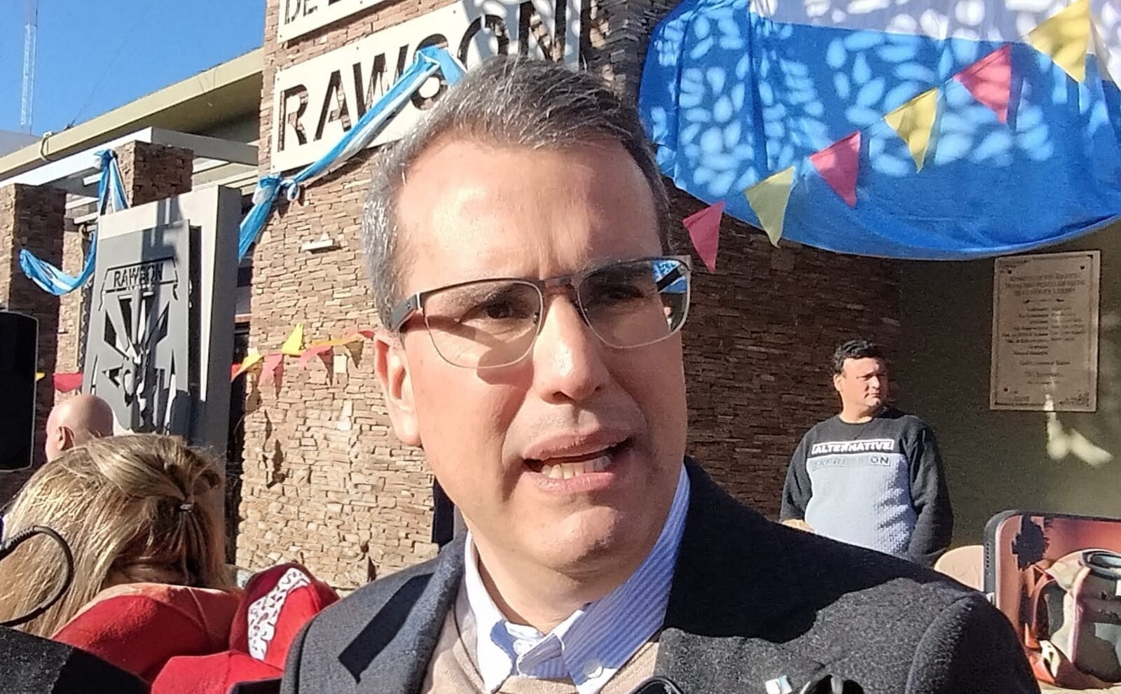 MUNICIPALIDAD-RAWSON-FIESTA-3.jpg