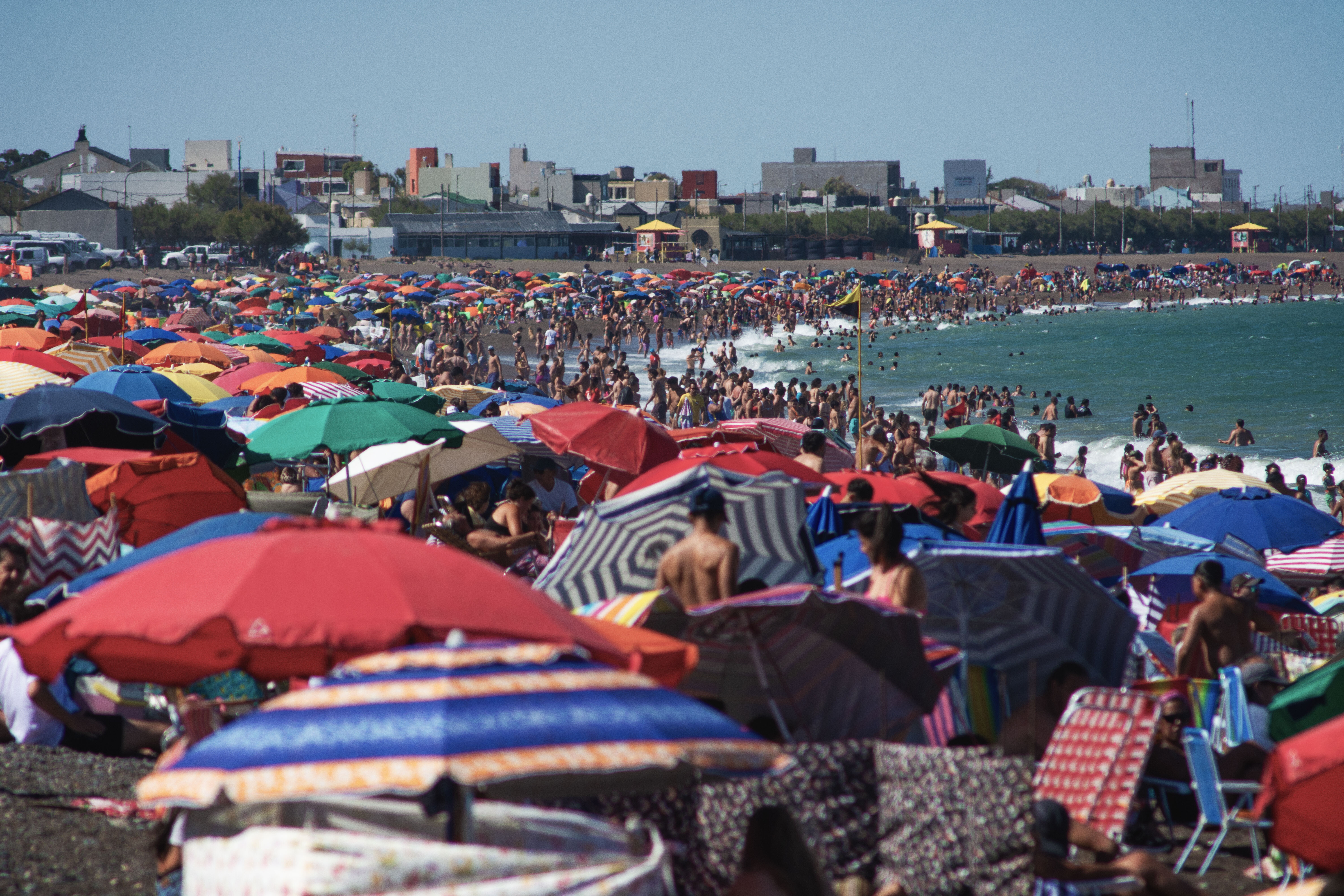Más de 40.000 personas disfrutaron este domingo de la costa de Playa Unión