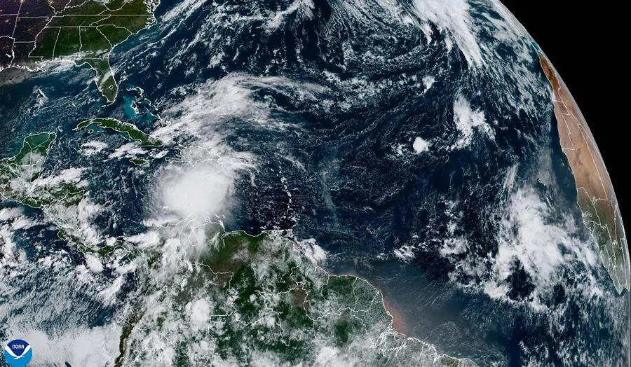 Melissa-1.webp Haití y otros países se preparan ante Melissa, que puede pasar de tormenta tropical a huracán el jueves