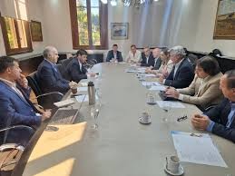 La Mesa de Enlace- Redirigió su Reclamo- La Obra Pública