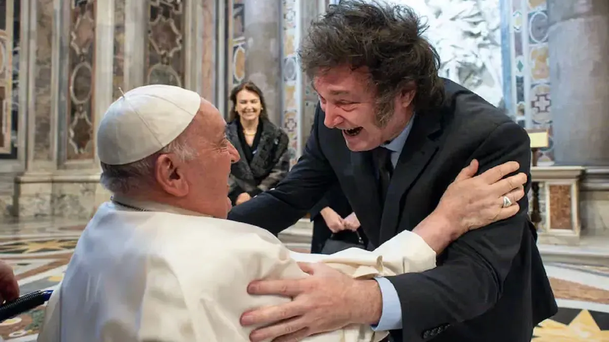Milei Papa.webp Javier Milei: «El Papa fue el argentino más importante de la historia»