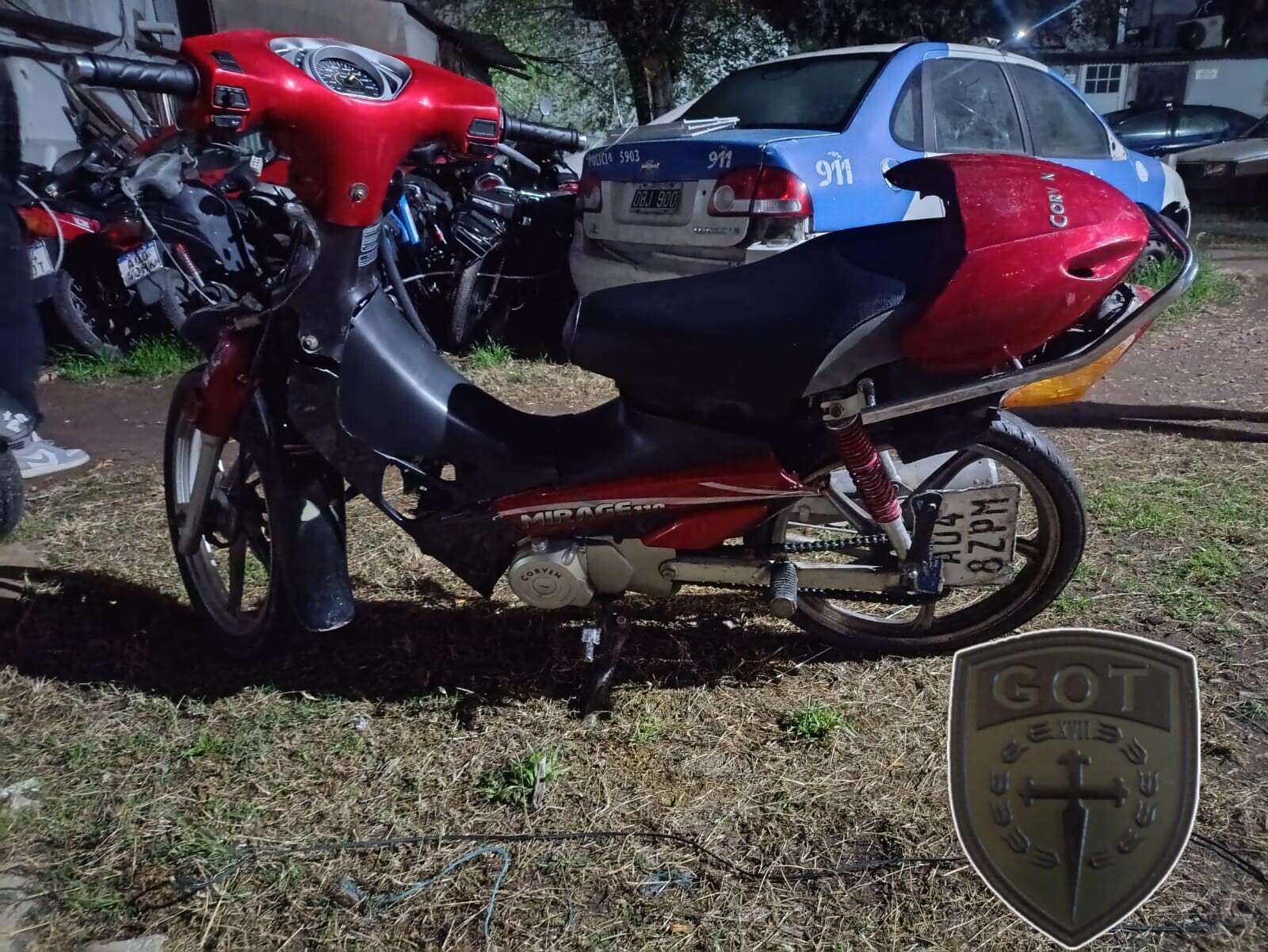 Motochorros.jpg San Lorenzo: persecución, detención de dos motochorros y un teléfono celular recuperado