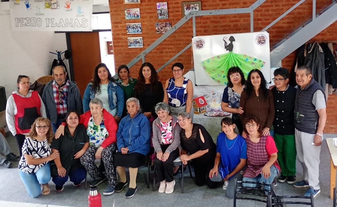 Mujeres de las Casas Tuteladas de Rawson fueron homenajeadas en su día