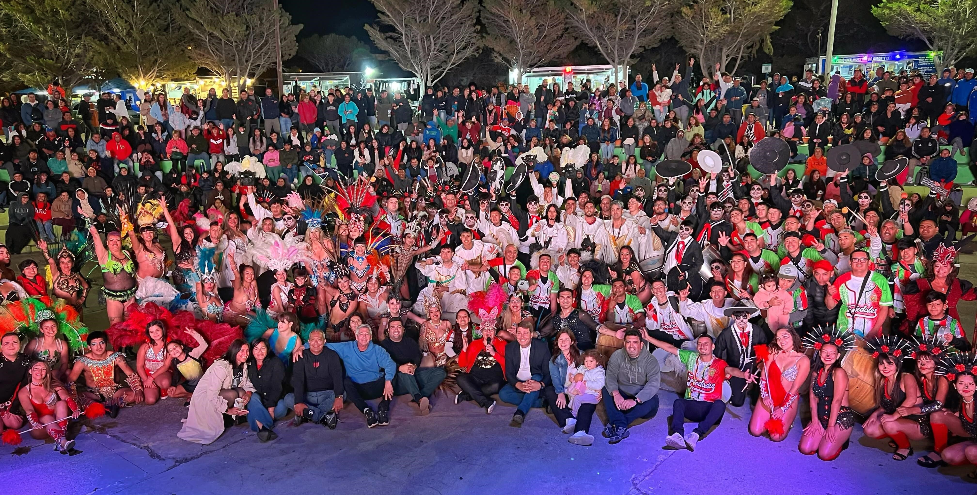 Multitudinaria Fiesta de Carnavales despidió la temporada de verano en Playa Unión