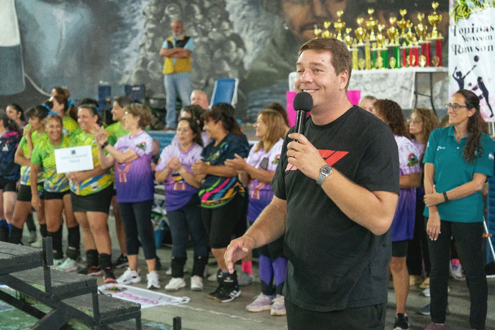 Newcom y Acuatlon protagonizan un fin de semana de deporte y participación en Playa Unión