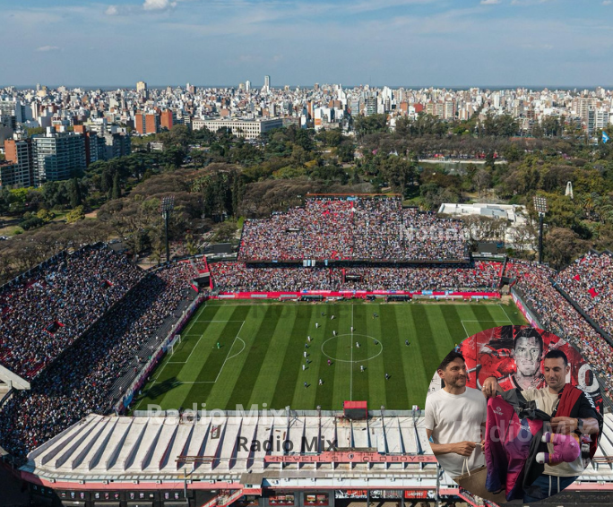 Rosario: más de 200.000 personas colman estadios y el Fan Fest del Parque Independencia