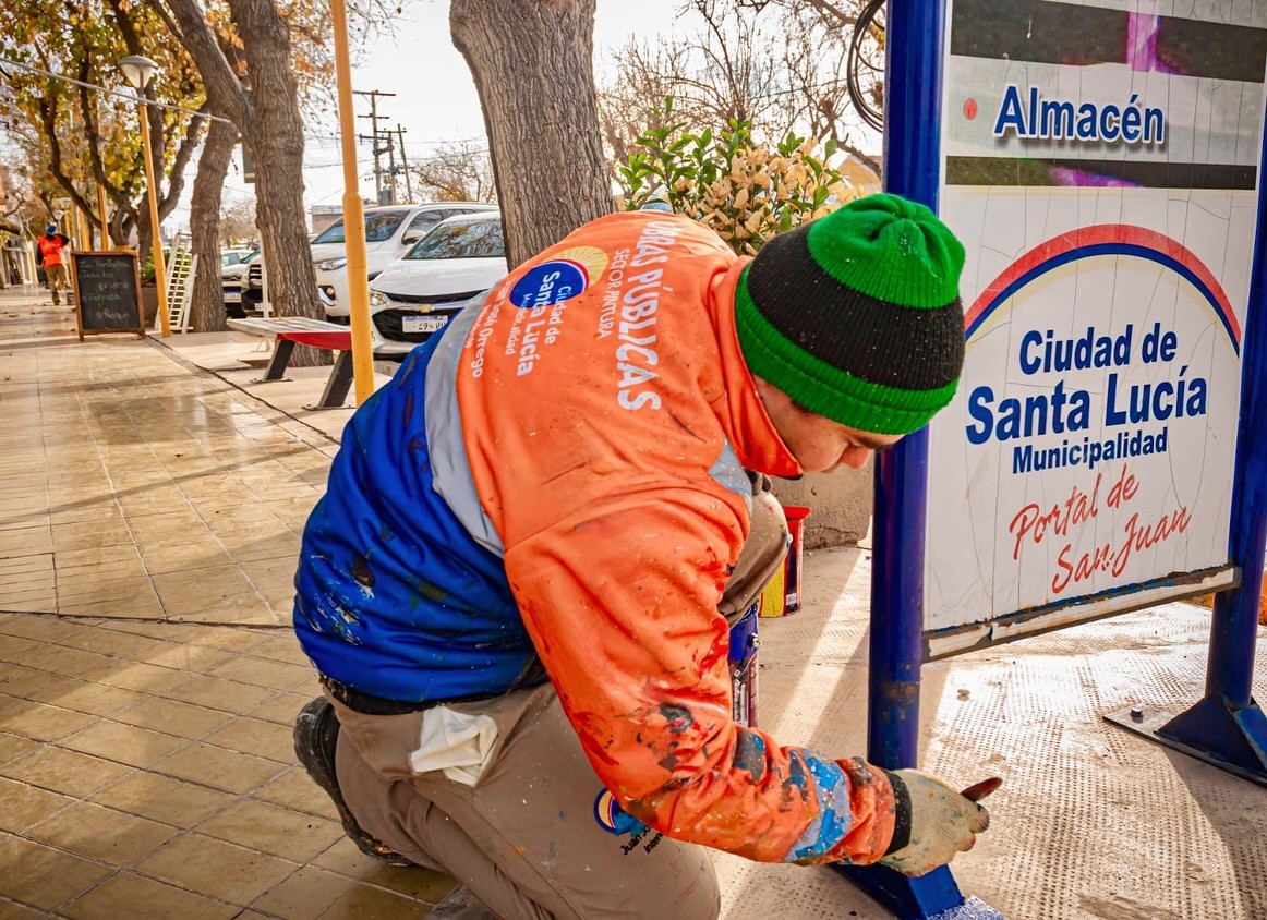 SANTA LUCÍA: siempre al servicio, seguridad y la buena convivencia