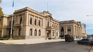 La Agencia de Ingresos Municipales lanzó un plan de regularización con importantes beneficios para contribuyentes