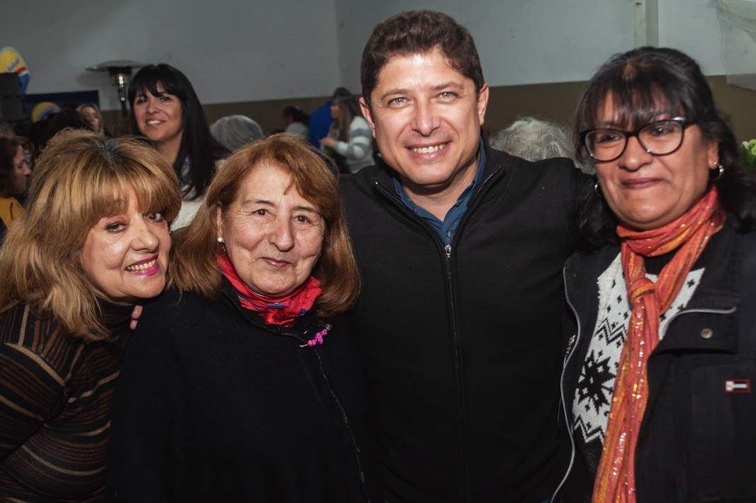 SANTA LUCÍA: A todos los abuelos, gracias por tanto