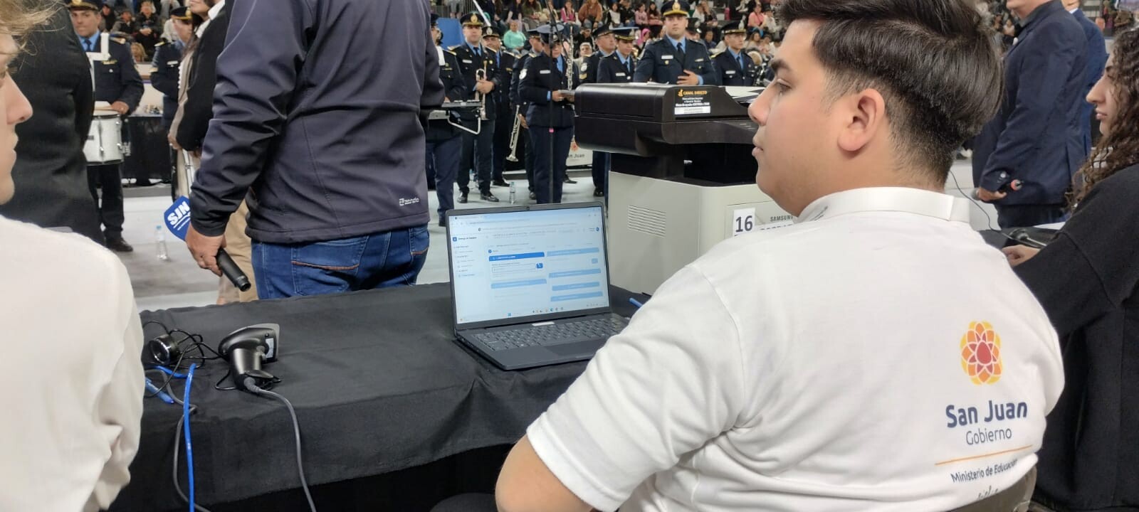 ORREGO-COMPUTADORAS-PRIMARIA-5.jpeg