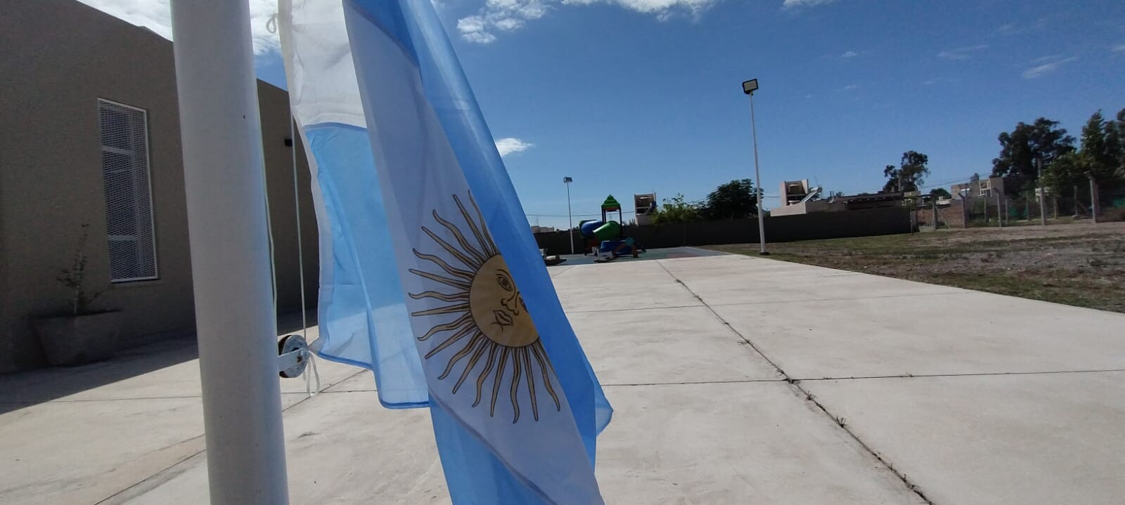 ORREGO-ESCUELA-BANDERA-10.jpeg