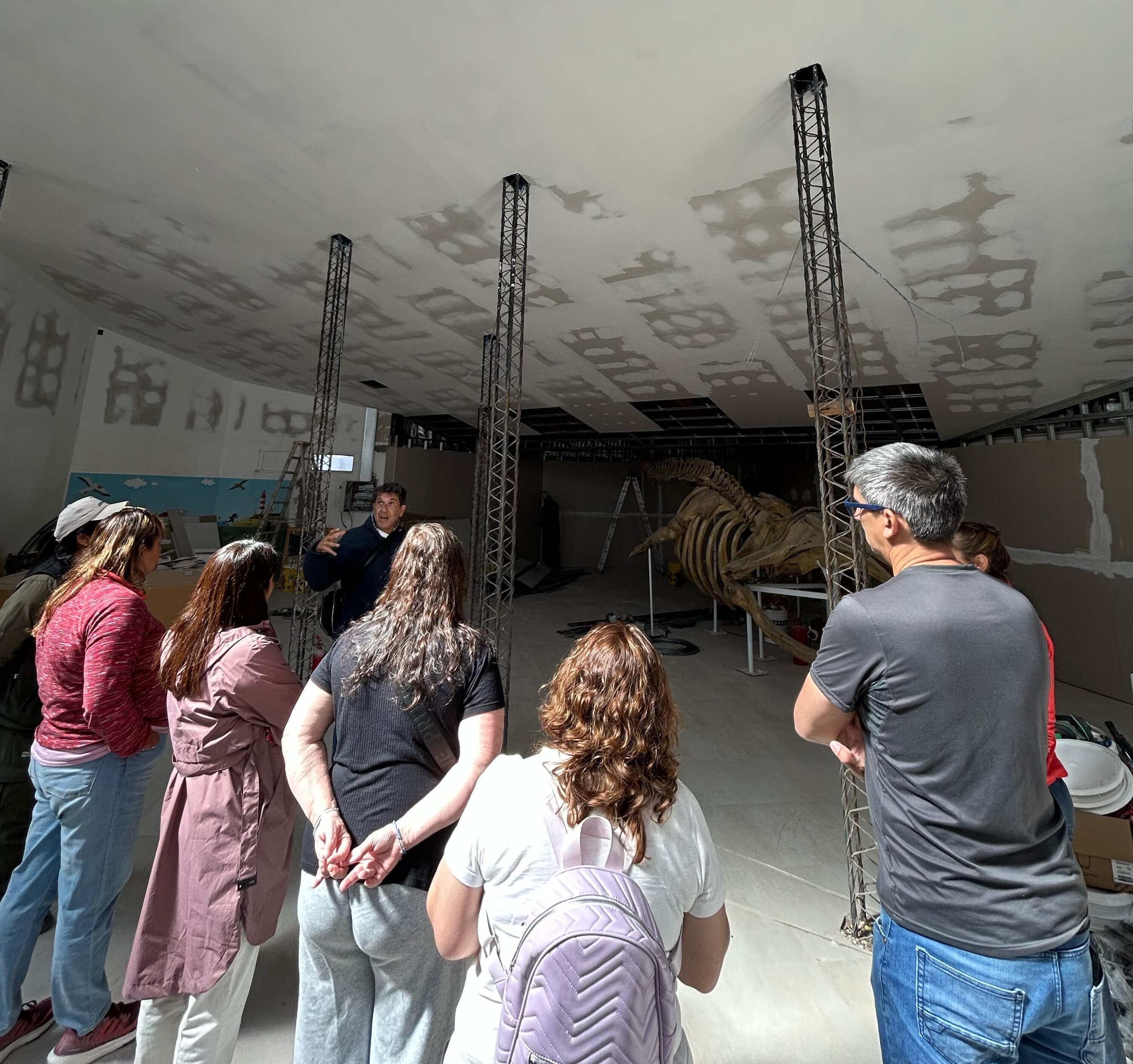Avanzan obras de remodelación y acondicionamiento en importantes atractivos turísticos de Península Valdés