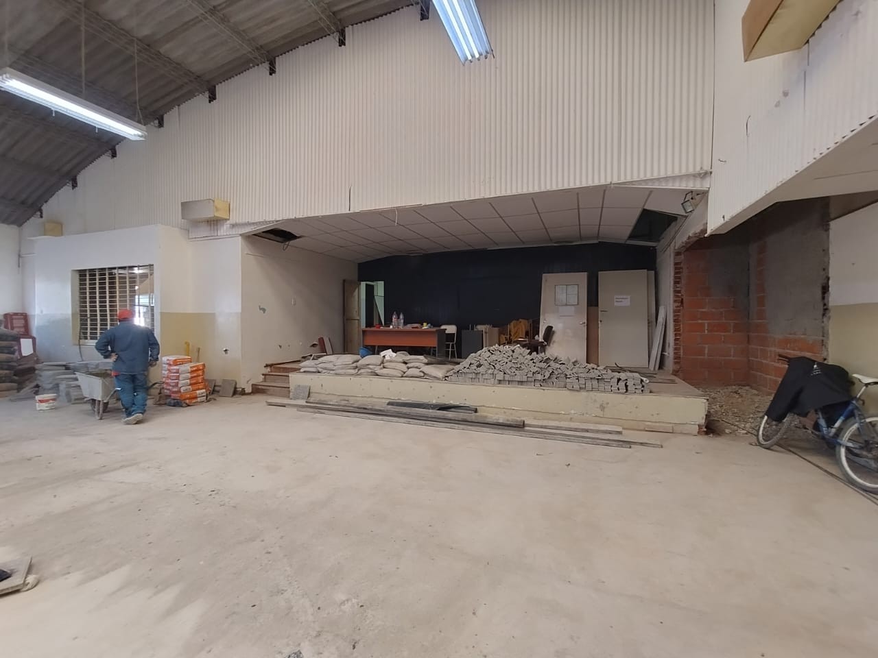 El Gobierno Provincial avanza con la obra de refacción de la Escuela N°46 de Puerto Madryn