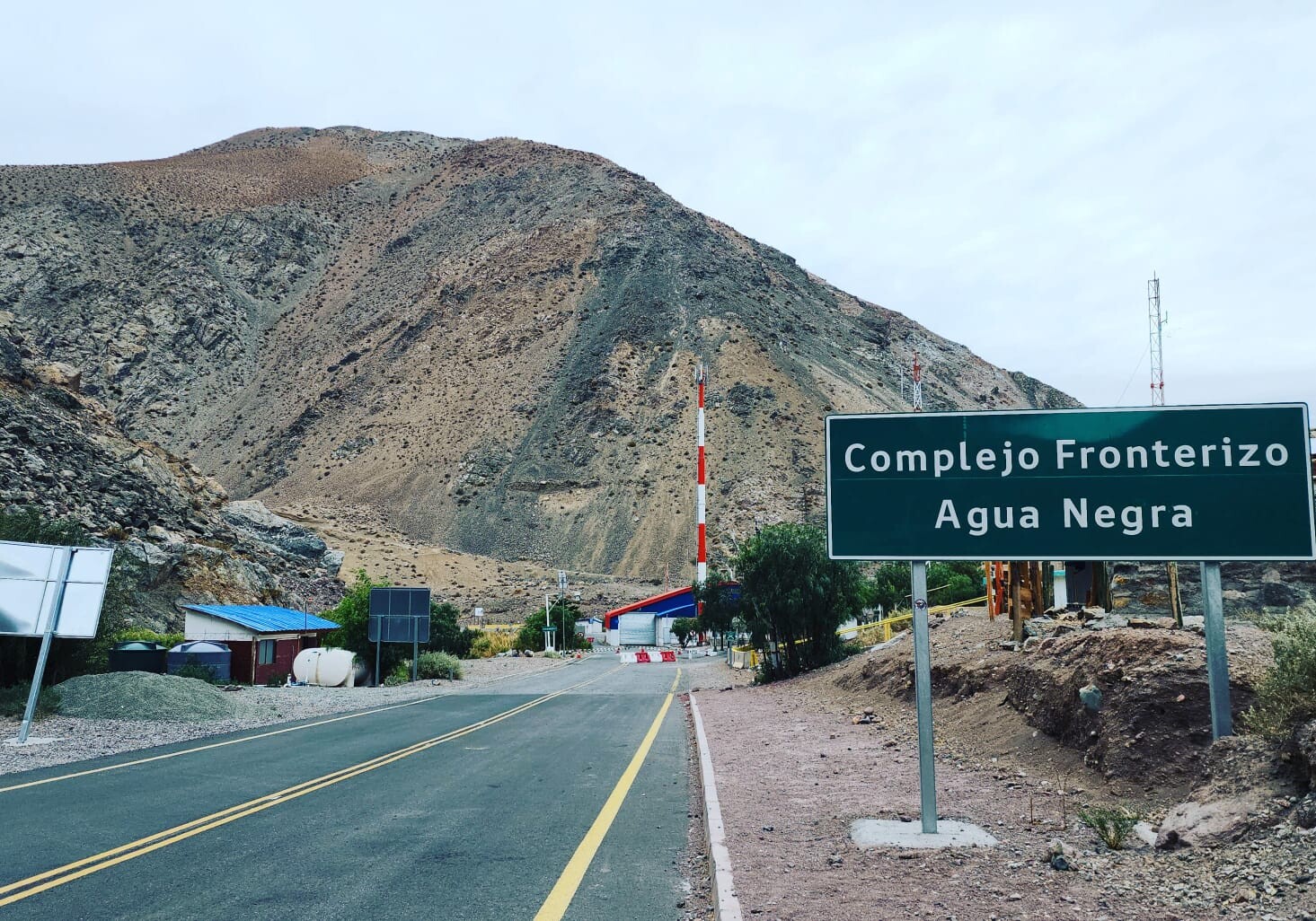PASO INTERNACIONAL DE AGUA NEGRA